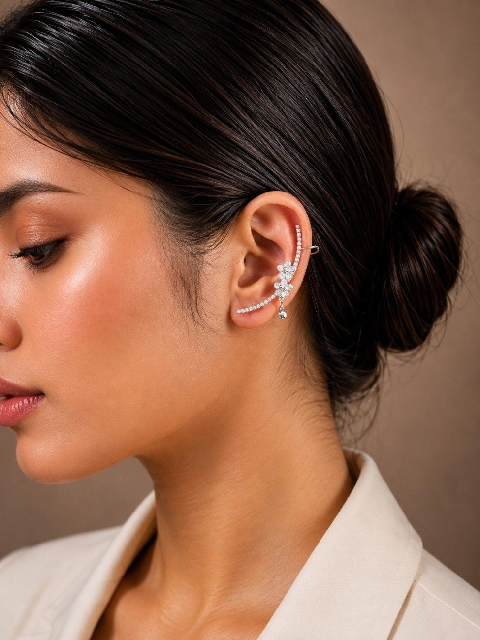Floral-motif Silver Ear Cuff