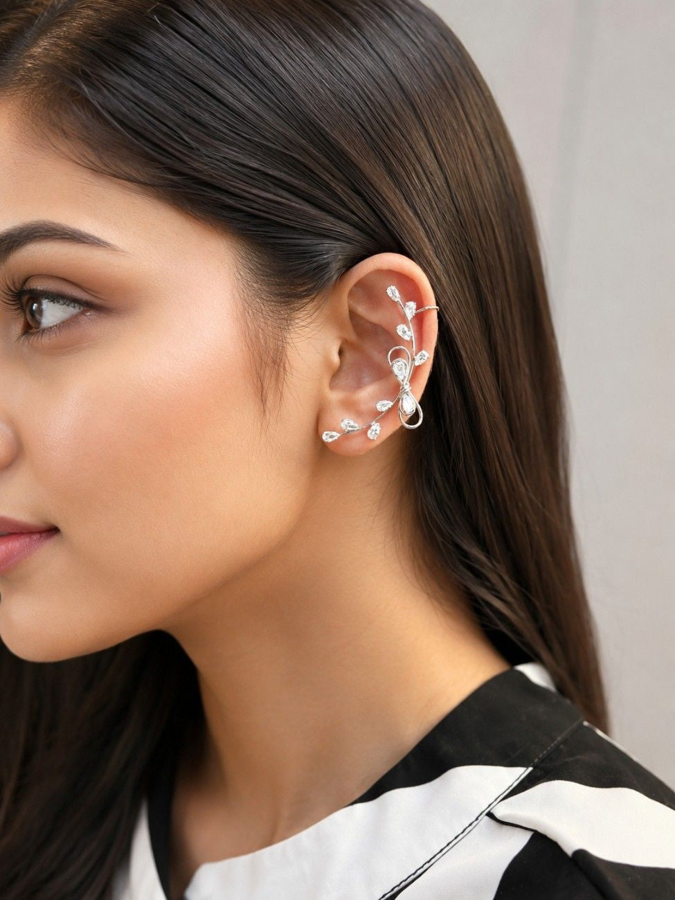 Starlight Ribbon Cuff Ear Crawler Silver Infinitum Wrap