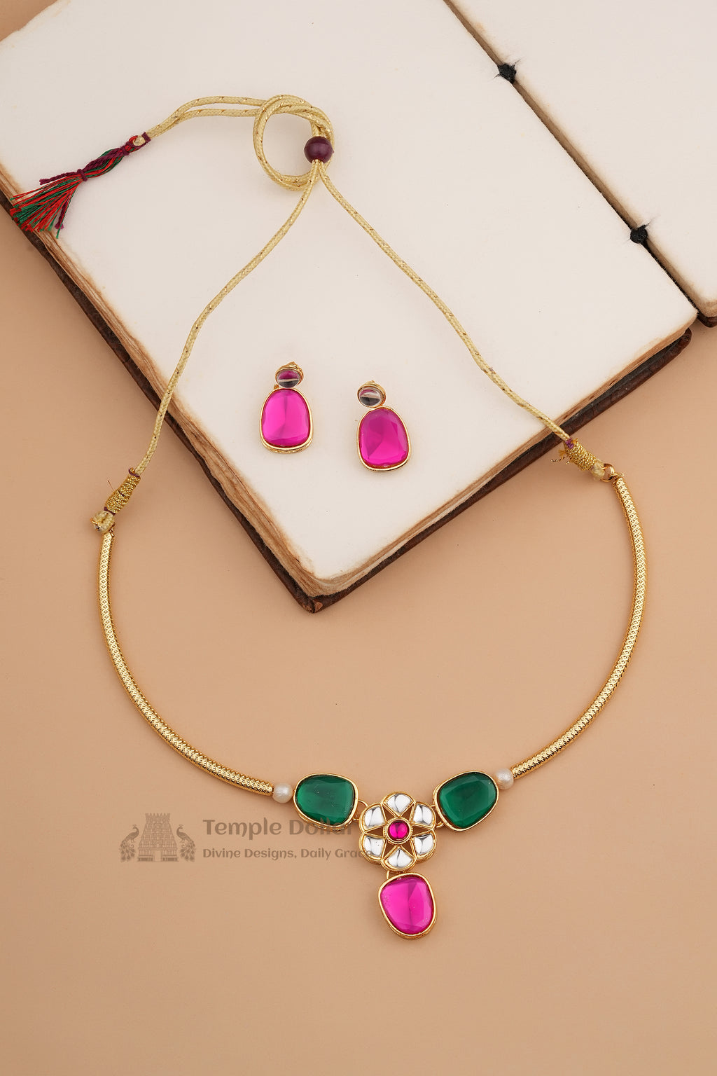 Kundan Floral Fusion Necklace & Earring Set