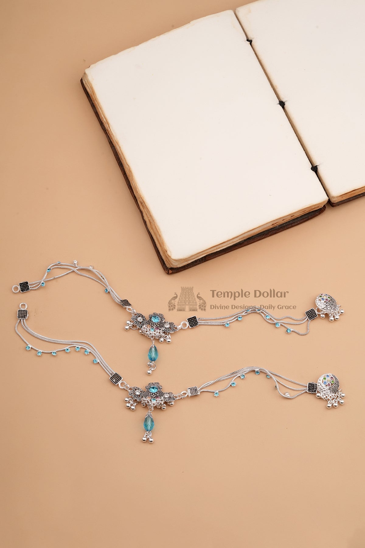 Oxidized Silver-finish Payal with Turquoise Crystals