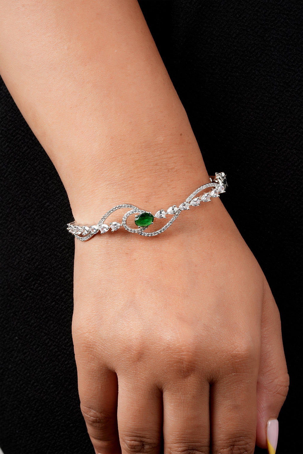 Rhodium-Plated Emerald Green Stone Wave Bracelet