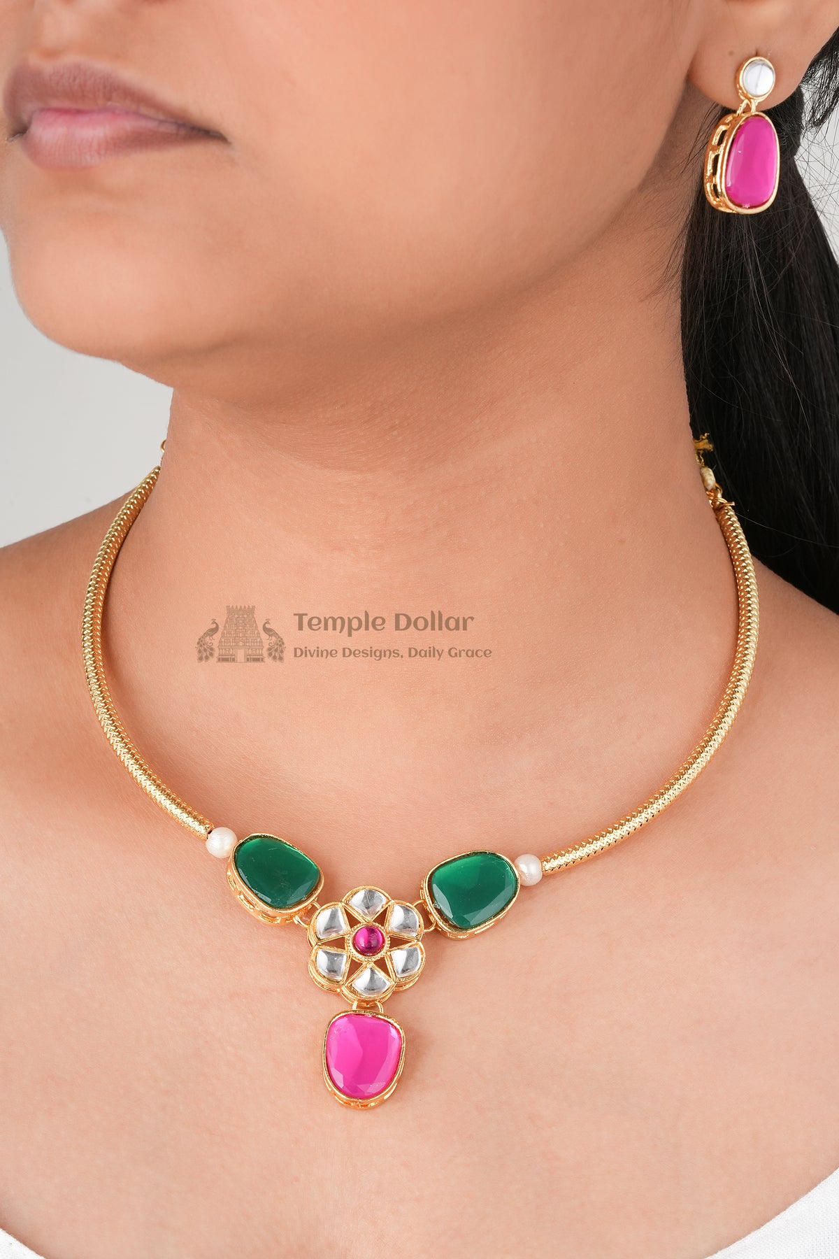 Kundan Floral Fusion Necklace & Earring Set
