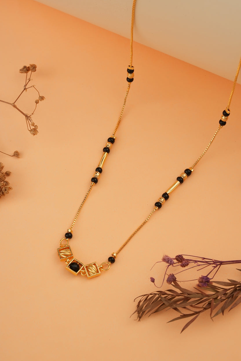 Modern Geometric Mangalsutra - side view