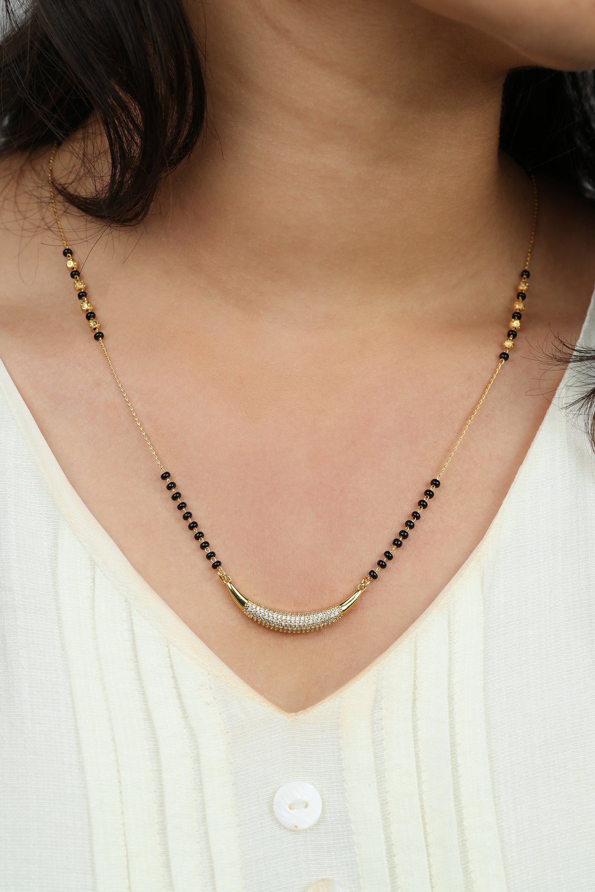 Dainty Gold Mangalsutra – Curved Pavé CZ Bar Pendant Daily Wear Necklace for Women