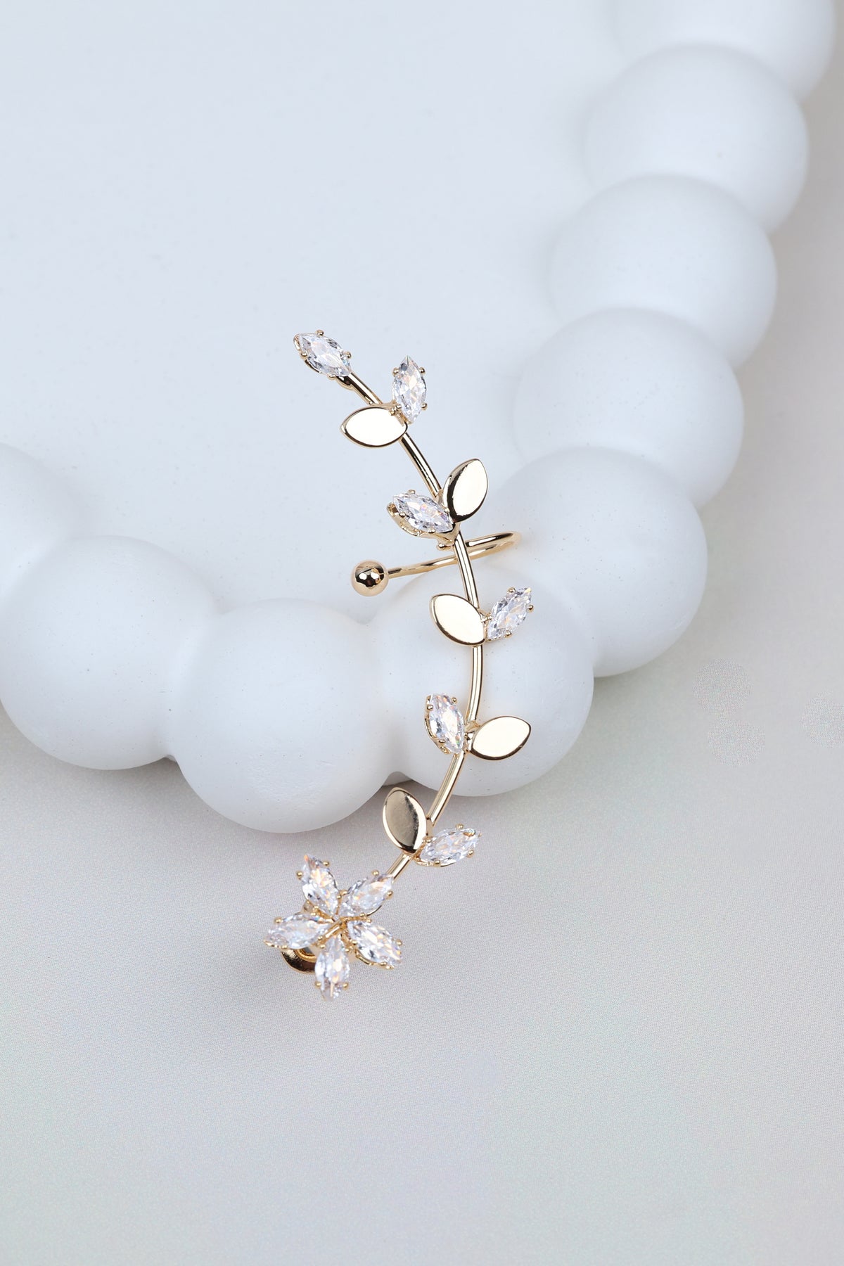 Sparkling Crystal Leaf Ear Cuff