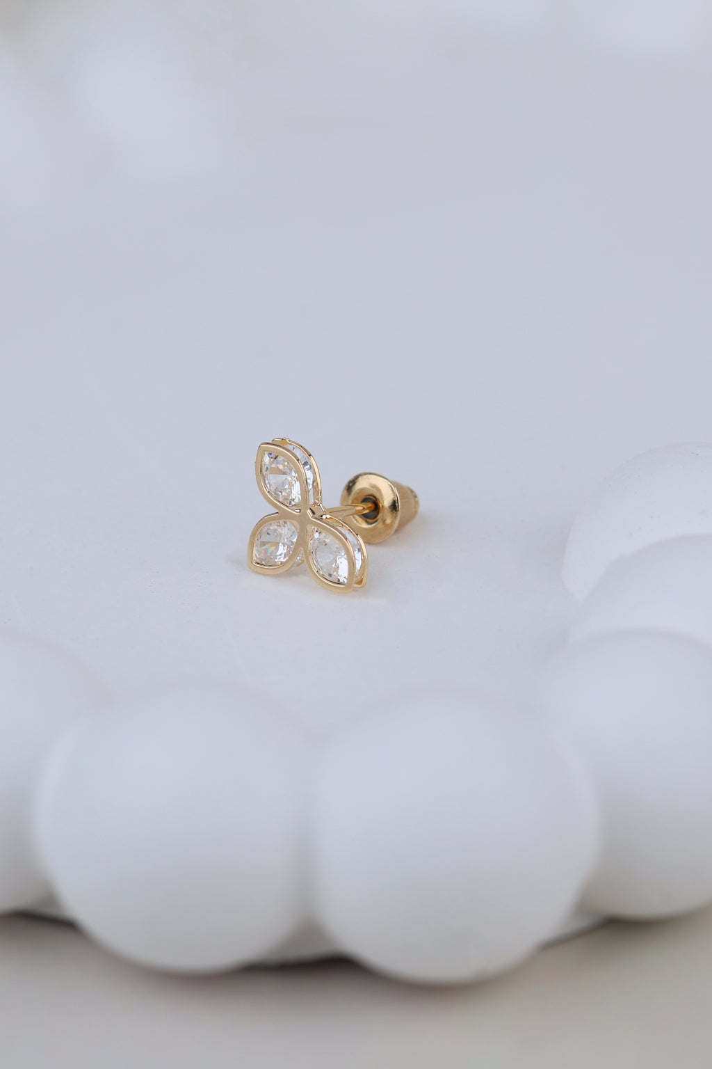 Gold Fourleaf Clover Ear Cuff