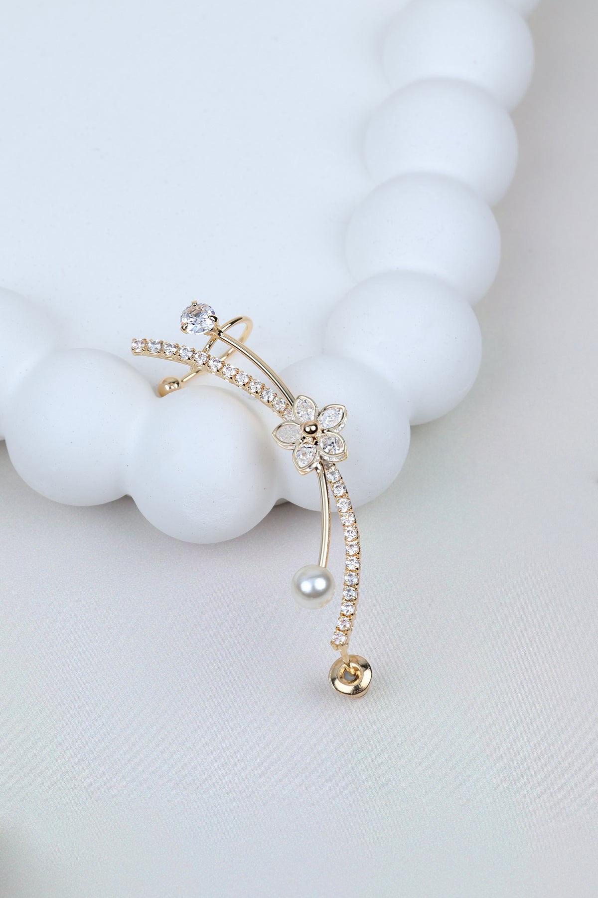 Floral Ear Golden Cuff