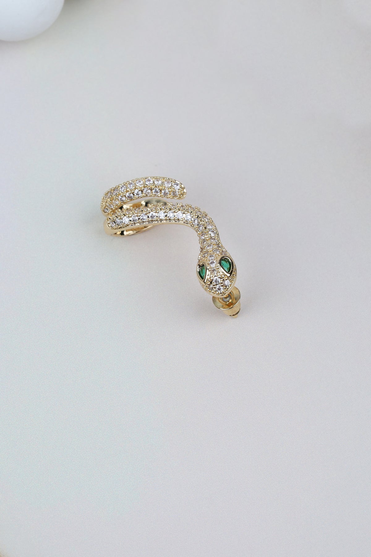 Snake-shaped Golden Ear Cuff