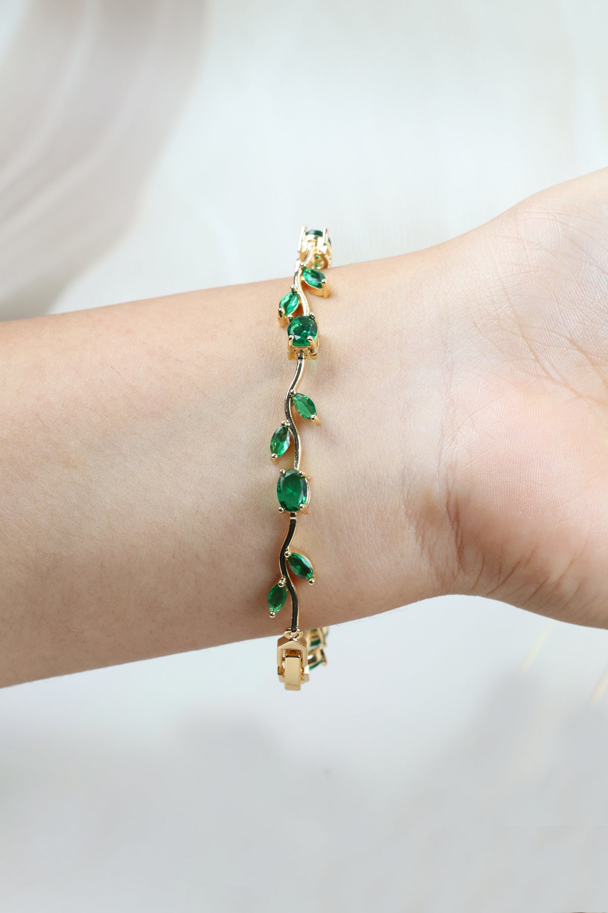 Green Tulip Bracelet - Emerald-Green Vine Design Green Tulip Bracelet for Women  Gold Plated CZ