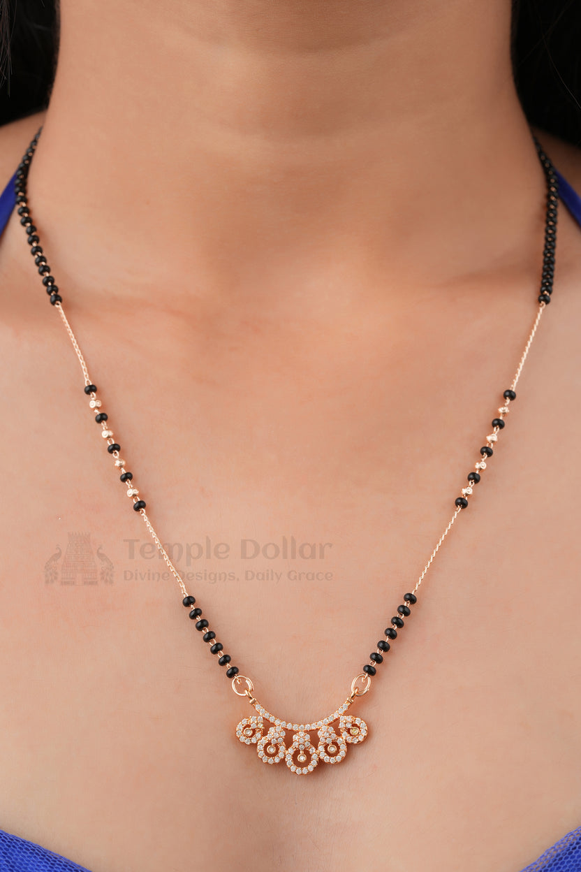 Luxe Cluster Circle Mangalsutra