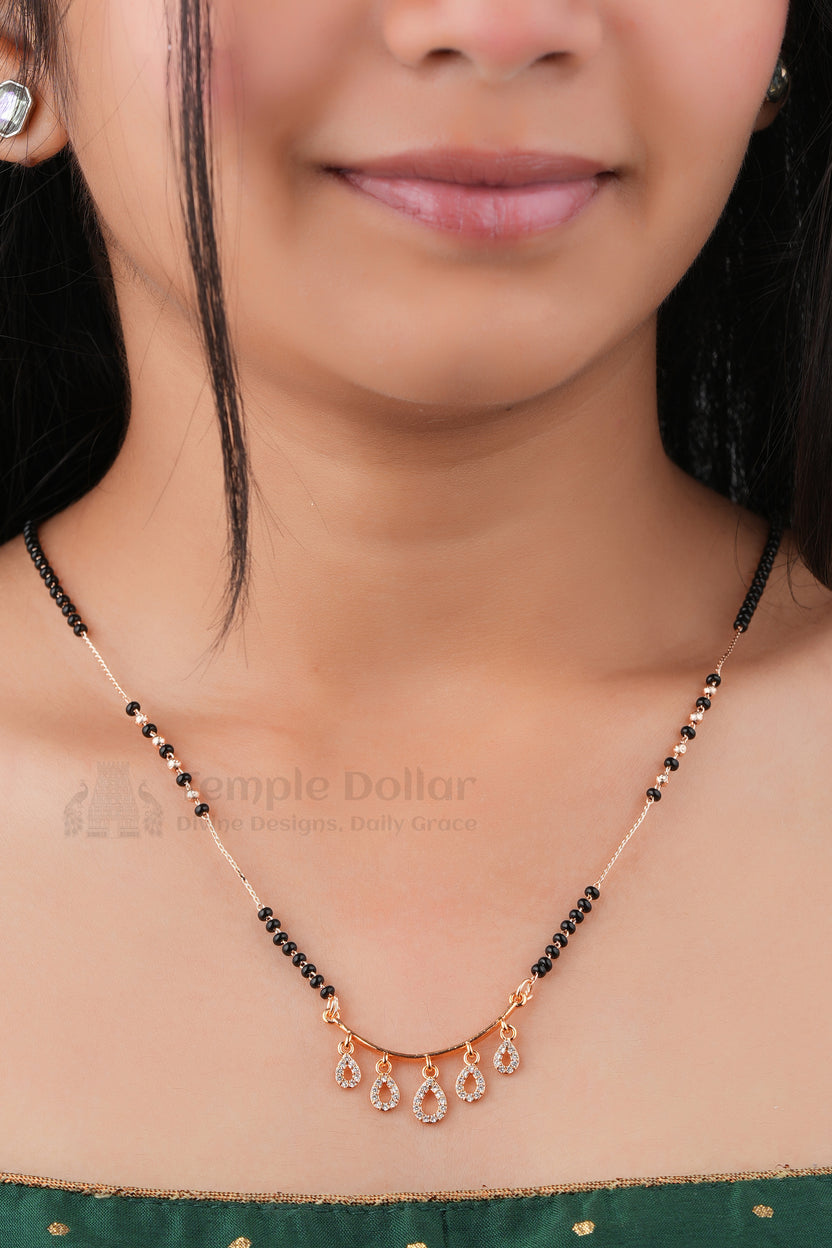 Teardrop Charm Grace Mangalsutra