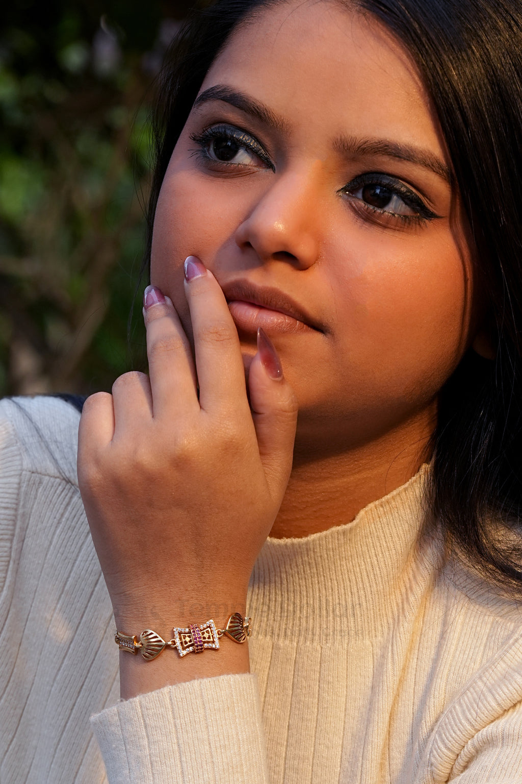 Rose Gold Geometric Heart & Buckle Bracelet