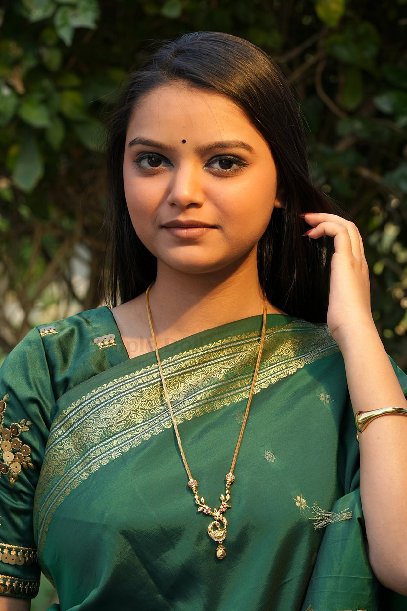 Floral Vine Peacock Pendant with Mugappu Ball Chain