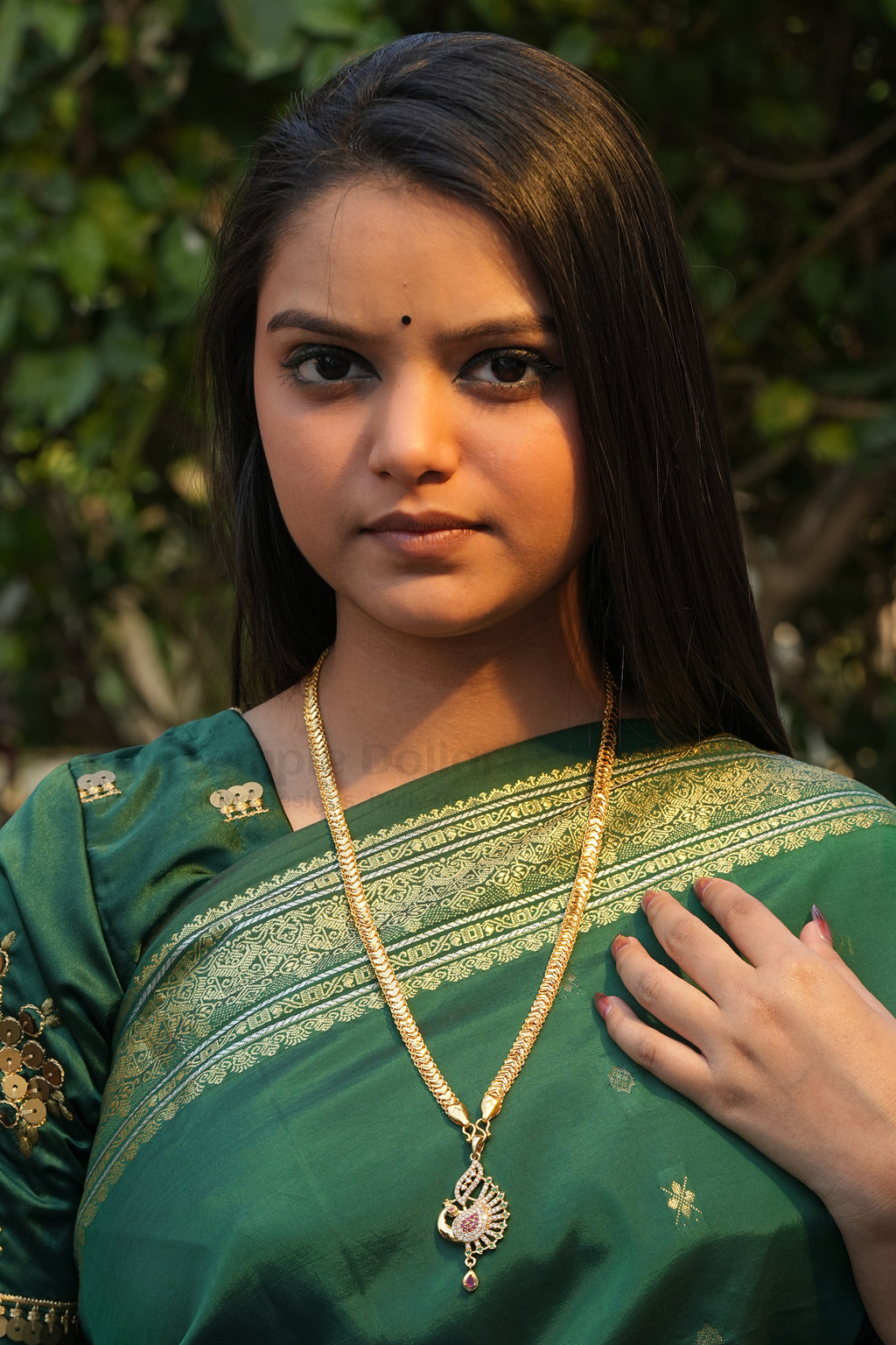 Side Feather Peacock Pendant with V-Link Chain