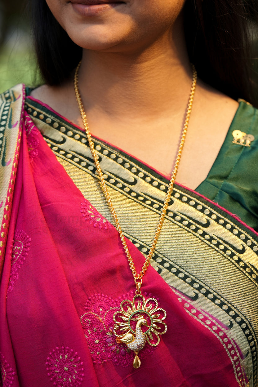 Peacock Motif Pendant Necklace with Twisted Rope Chain