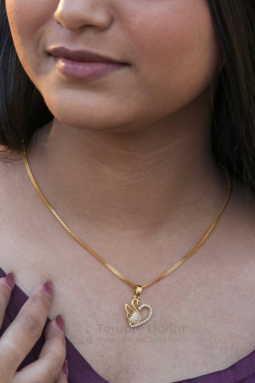 Abstract Petal Gold Pendant