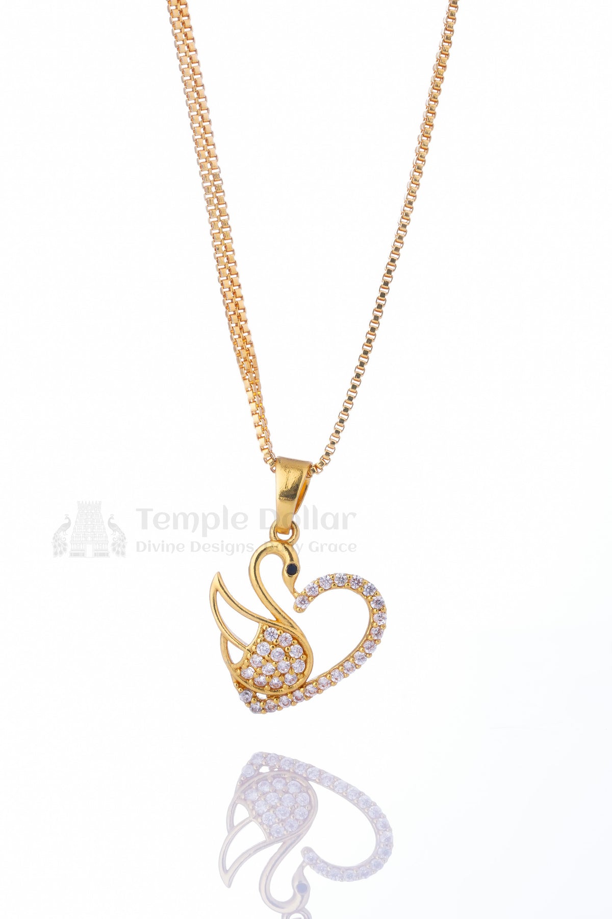 Swans Romantic Gold Pendant