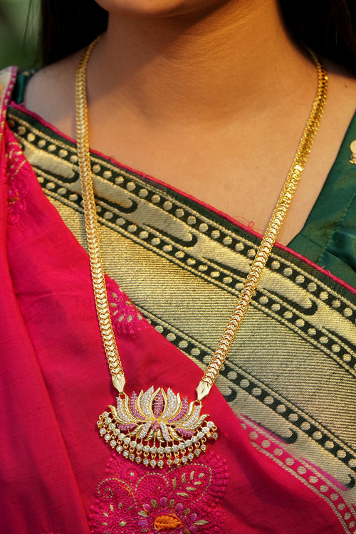 Blooming Lotus Pendant with Designer V-Link Chain