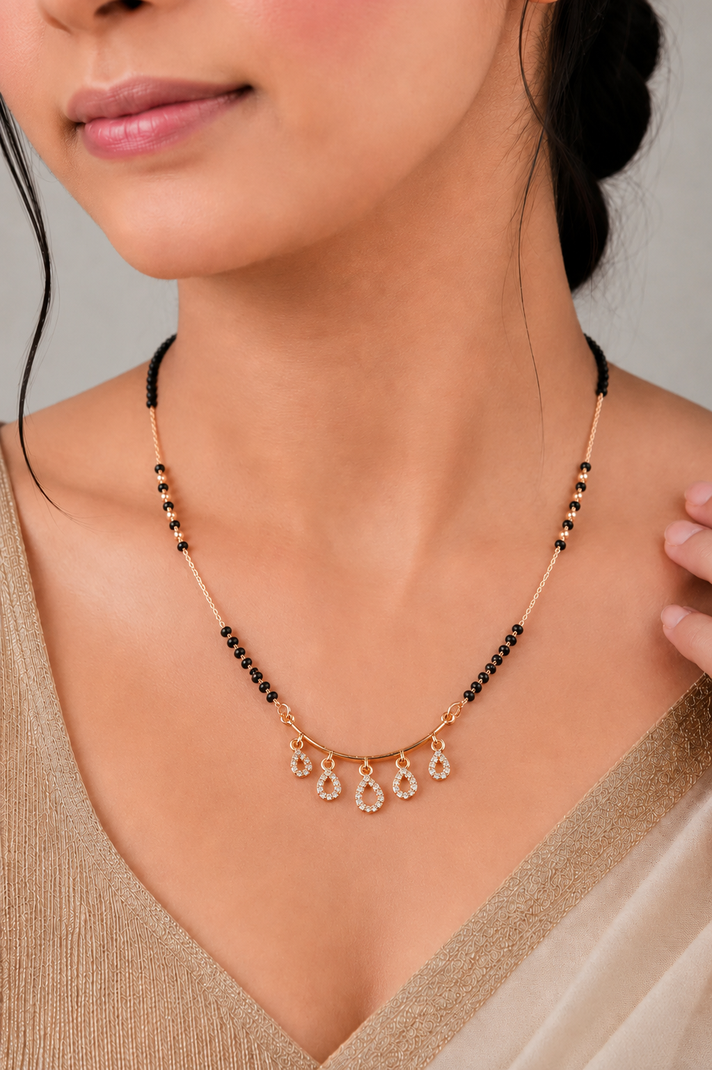 Teardrop Charm Grace Rose Gold AD Mangalsutra
