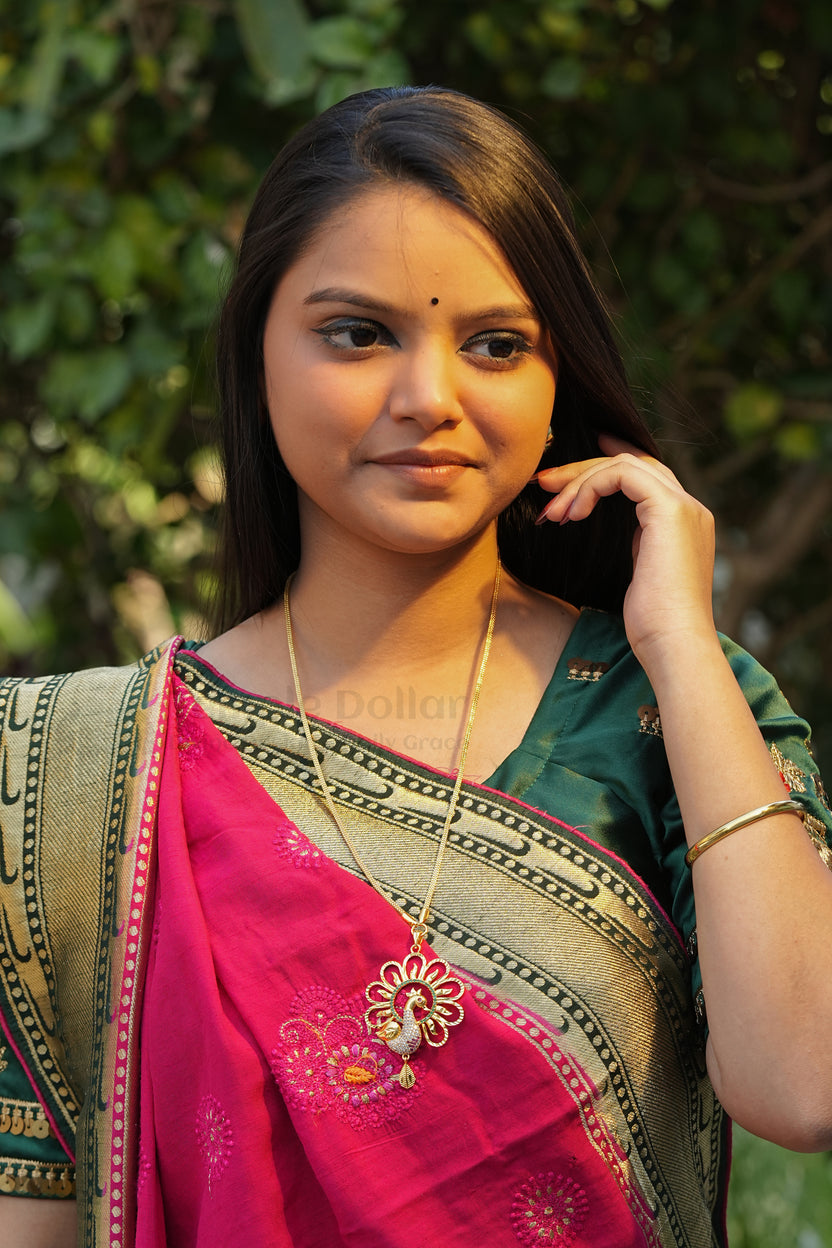 Peacock Motif Pendant with Square Mesh Chain