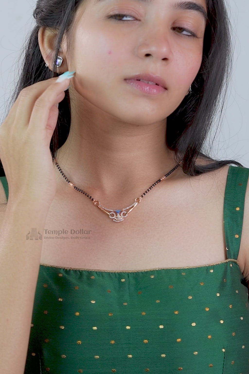 Elegant Blue Swirl Mangalsutra