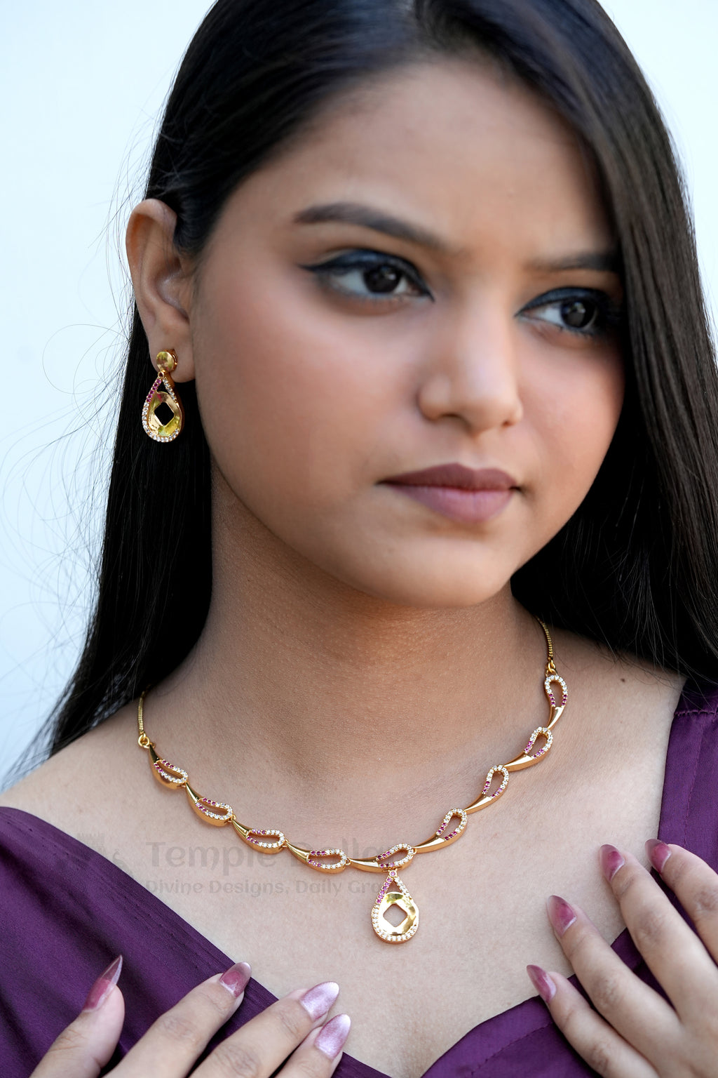 Tempeldollar Festive Ruby Kemp Style Teardrop Choker Set | Traditional Wedding Wear Gold Plated Necklace & Earring Set